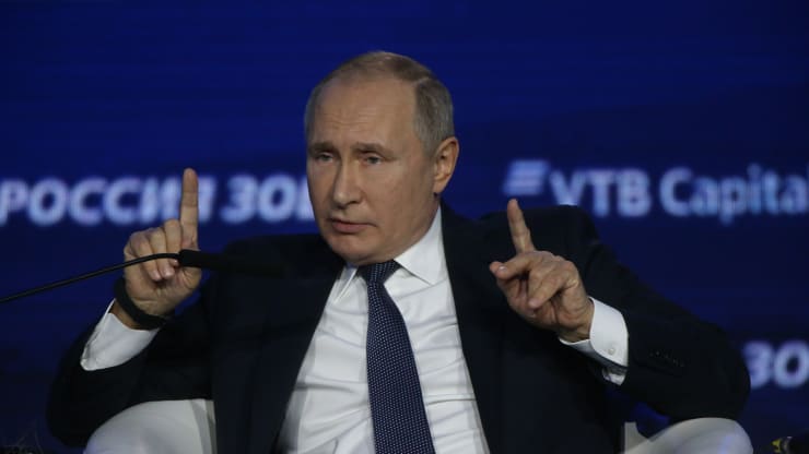 Russia’s Putin says shale oil technologies are ‘barbaric’